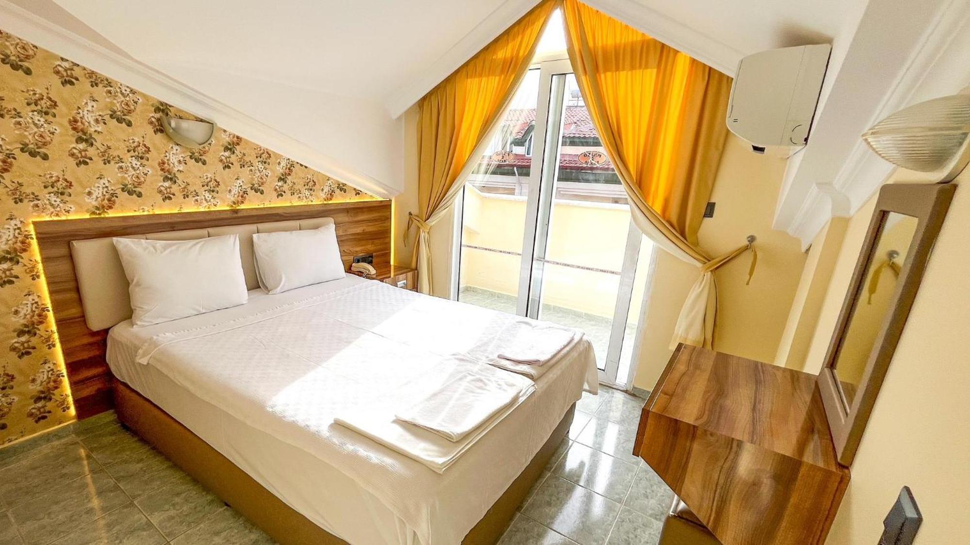 Ozlem 2 Apart Hotel Marmaris Bagian luar foto