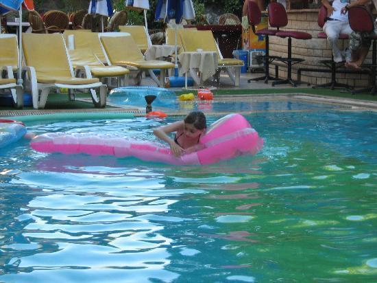 Ozlem 2 Apart Hotel Marmaris Bagian luar foto